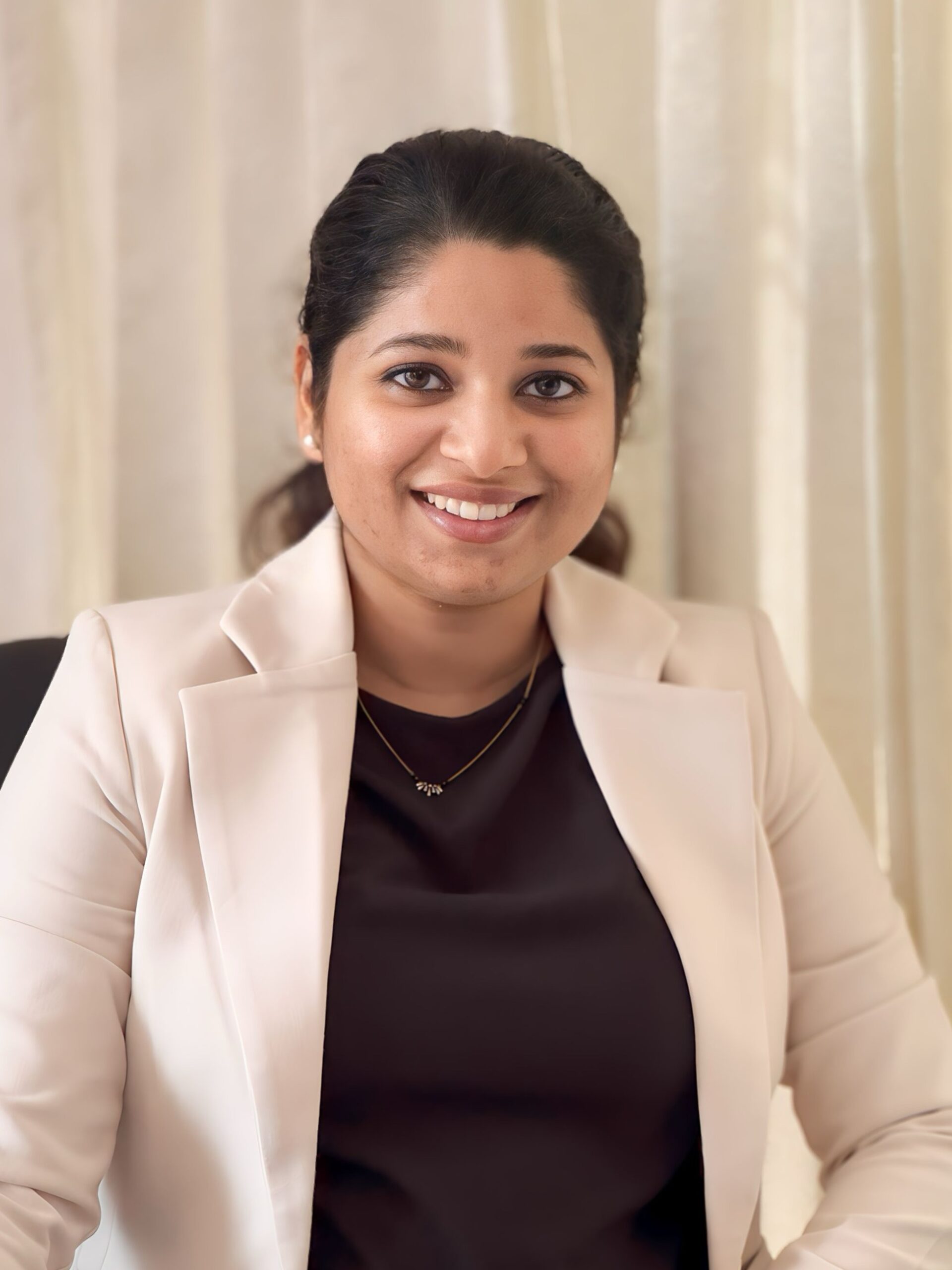 Dr. Neenu Thomas